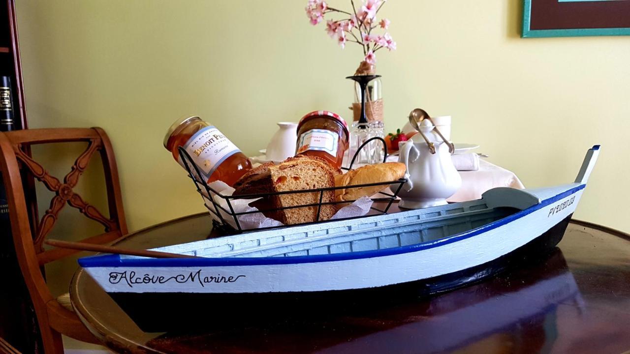 グリュイッサン Alcove Marine Bed & Breakfast エクステリア 写真
