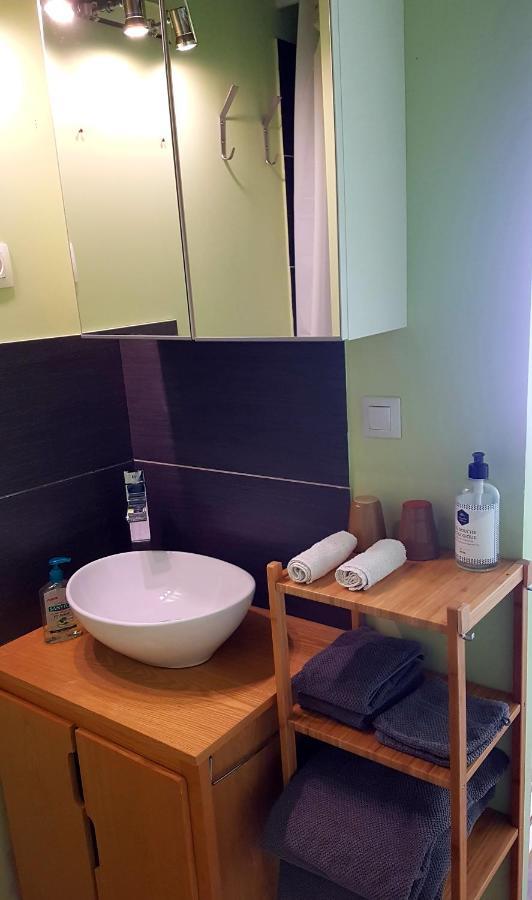 グリュイッサン Alcove Marine Bed & Breakfast エクステリア 写真