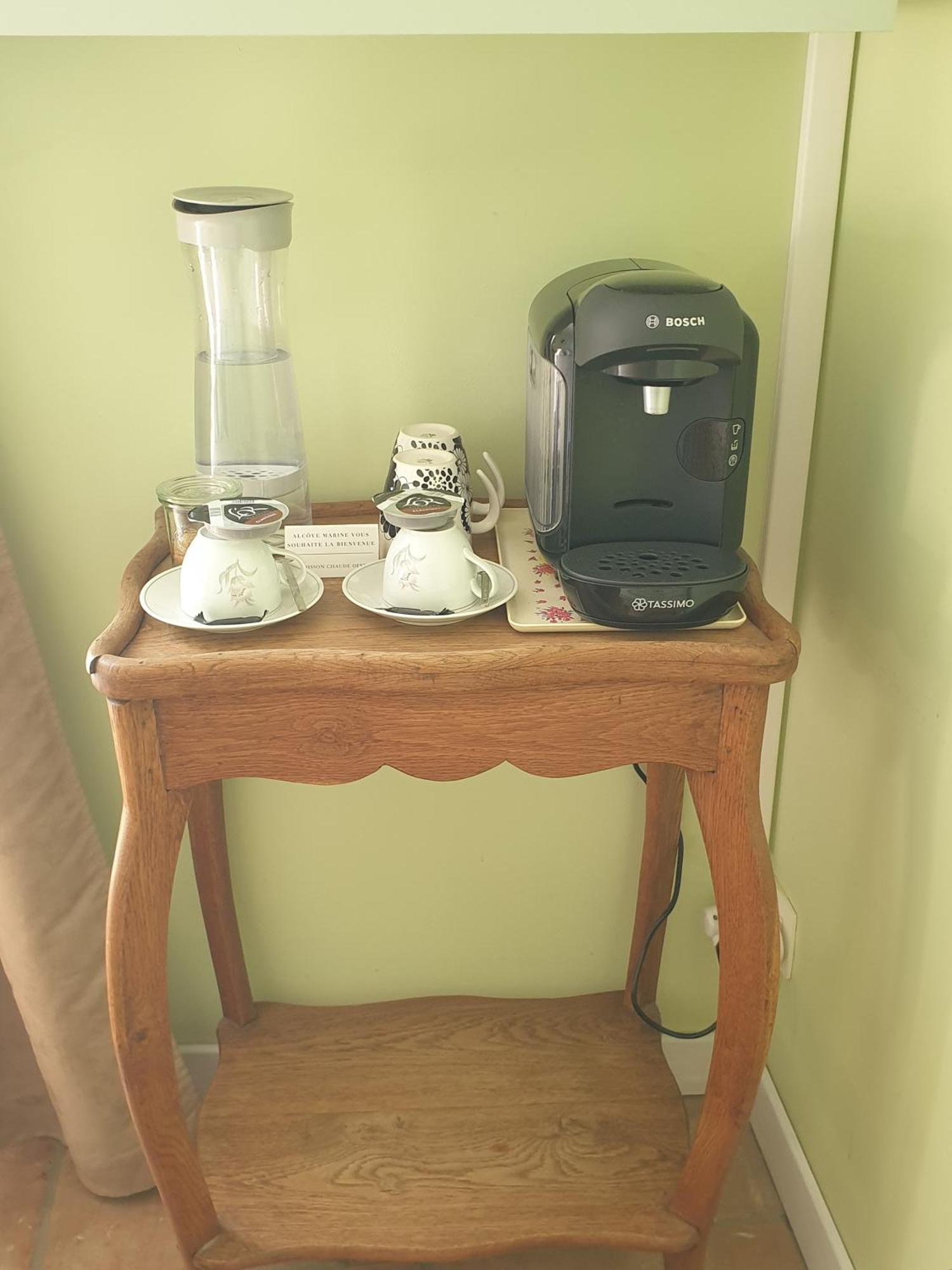 グリュイッサン Alcove Marine Bed & Breakfast エクステリア 写真